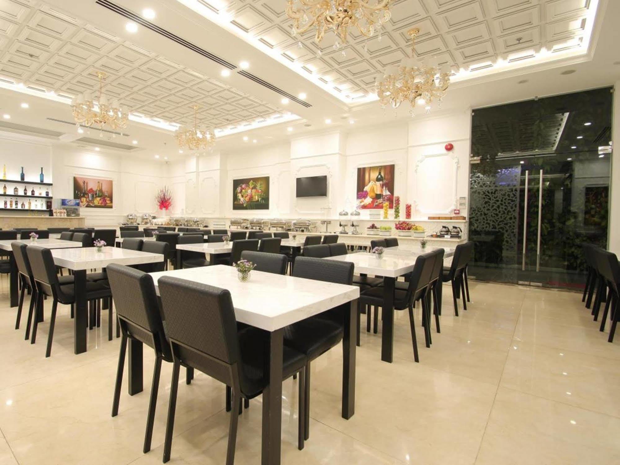 Le Duy Grand Hotel Хошимин Экстерьер фото